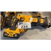 Image 2 : DEWALT 20V MAX XR 7-PIECE CORDLESS DRILL, ROTARY HAMMER, RECIPROCATING SAW AND MORE