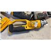 Image 6 : DEWALT 20V MAX CORDLESS DRILL, RECIPROCATING SAW, ANGLE GRINDER AND MORE