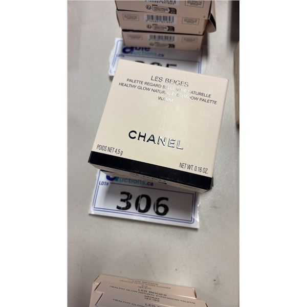 1 EYE SHADOW PALLET AND 2 SHEER POWDER COMPACTS