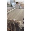 Image 2 : 1711.20 SQFT OF SPC FLOORING 60 BOXES WEATHERED SILVER-GREY OAK FINISH MDL:KS-23 12/BX 28.52