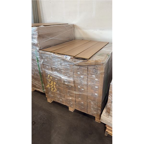 1062.80 SQFT OF LAMINATE FLOORING 40 BOXES MINIMALIST NATURAL OAK DESIGN MDL:B112 10/BX 26.57
