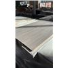 Image 2 : 1235.52 SQFT OF LAMINATE FLOORING 48 BOXES GREY OAK FINISH WOOD GRAIN DESIGN MDL:HJ6205