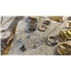 Image 3 : BAG OF JEWELRY AND WATCHES