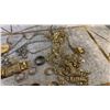 Image 5 : BAG OF JEWELRY AND WATCHES