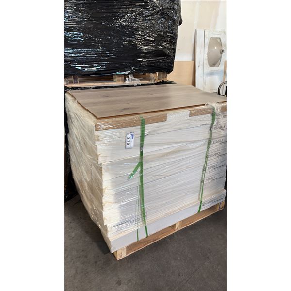 768.64 SQFT OF LAMINATE FLOORING 32 BOXES DRIFTWOOD OAK DESIGN MDL:BM344 10/BX 24.02 SQFT