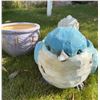 Image 2 : Ceramic Planters and Decorative Bird