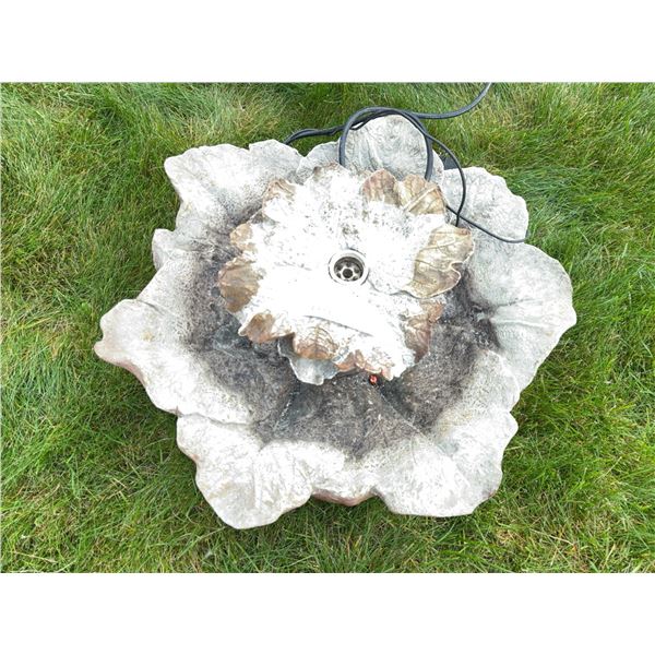 Concrete Leaf-Form Outdoor Garden Fountain