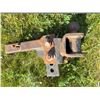 Image 2 :  Trailer Hitch And Frontier Roof Cross Bars 