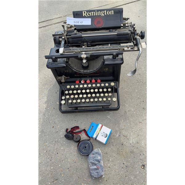 Remington Standard No. 12 Typewriter