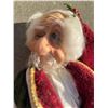 Image 5 : Jacqueline Kent Christmas Mender Master Dolls