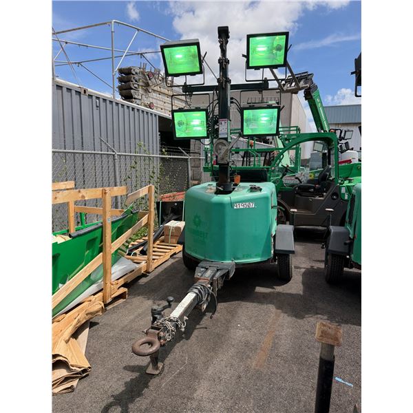 (919507) 2016 Genie RL4 Narrow Vertical Mast Light Tower, 4000W (Starts & Runs)