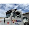 Image 28 : 1998 Peterbilt 378 Truck Tractor 3-Axle w/ 5th Wheel, Lic. GD486 (Engine Frozen)
