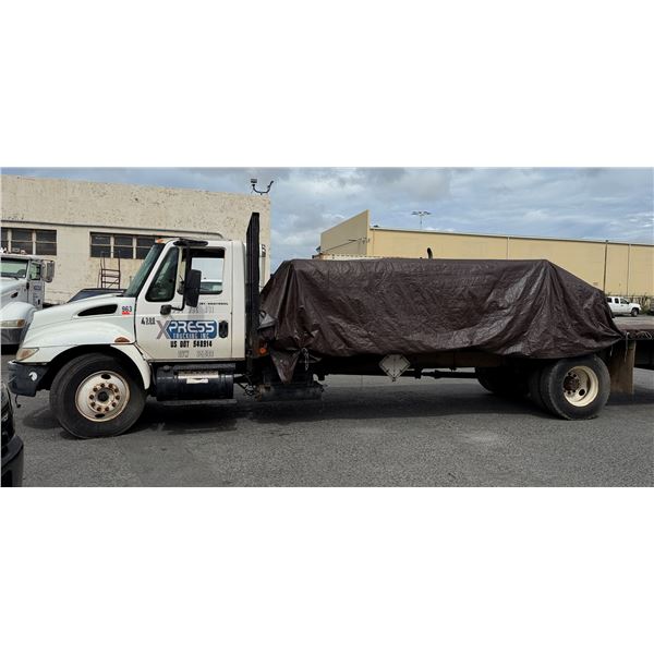 2005 International 4300 DT466 Truck w/ Liftgate, 239869 Miles, 401TSZ (Starts & Runs)