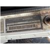 Image 12 : 2002 International Truck w/ Liftgate, 235885 Miles, Lic. 331TSD (No Title) (Starts & Runs)