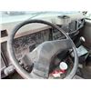 Image 14 : 2002 International Truck w/ Liftgate, 235885 Miles, Lic. 331TSD (No Title) (Starts & Runs)