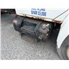 Image 33 : 1998 International 4900 Flatbed Truck (252"L), 211268 Miles, Lic. 442TTV (Starts & Runs)