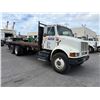 Image 3 : 1998 International F-8100 Flatbed Truck, 402472 Miles, Lic. 684TRW (Starts & Runs)