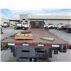 Image 7 : 1998 International F-8100 Flatbed Truck, 402472 Miles, Lic. 684TRW (Starts & Runs)