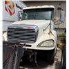 Image 1 : 2004 Freightliner Truck Tractor, Lic. 493MDH (For Parts - Needs New Engine)