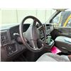 Image 17 : 2006 GMC Savana Box Truck, Lic 131TTZ (Transmission Needs Repair)