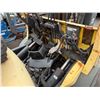 Image 14 : 2008 Hyster H80ST Turbo Diesel Forklift (Doesn't Run)