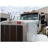Image 7 : 1998 Peterbilt 378 Truck Tractor, Lic. 650TSE (For Parts - Doesn't Run)