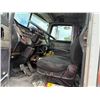 Image 32 : 2004 Peterbilt 378 Truck Tractor, Lic. 705TVN  (For Parts - Needs New Engine)