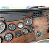 Image 37 : 2004 Peterbilt 378 Truck Tractor, Lic. 705TVN  (For Parts - Needs New Engine)