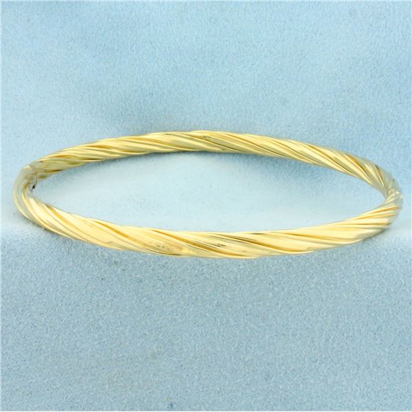 Hinged Twisting Design Bangle Bracelet in 14k Yellow Gold