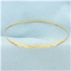 Image 1 : Beveled Design Bangle Bracelet in 18k Yellow Gold