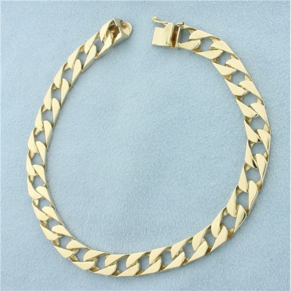 Squared Curb Link Bracelet in 14K Yellow Gold