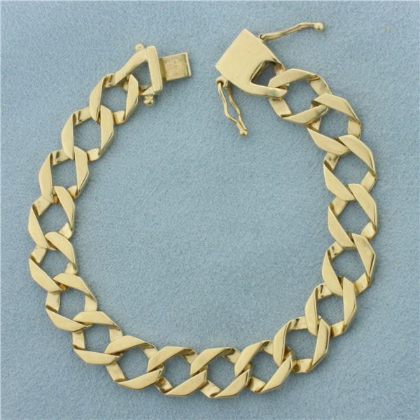 Curb Link Bracelet in 14K Yellow Gold