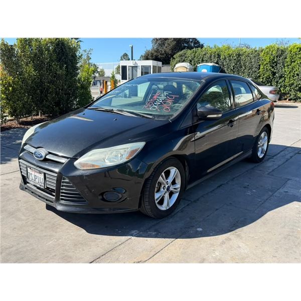 FORD  FOCUS  2014 T-DONATION
