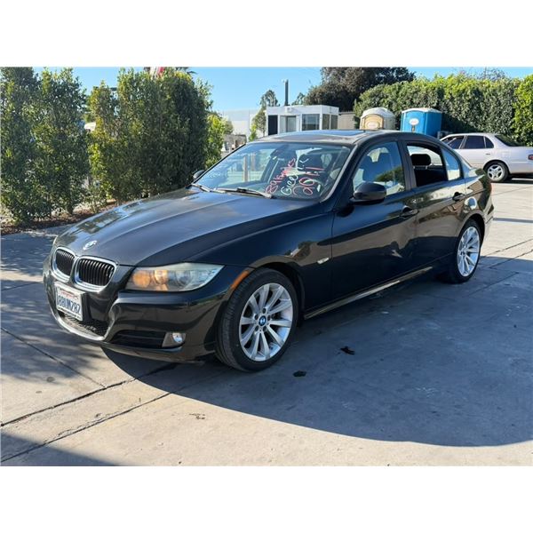 BMW  328I 2011 SALV T/DONATION