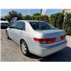 Image 4 : HOND ACCORD 2004 T-DONATION