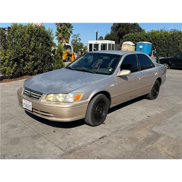 TOYT CAMRY 2001 T-DONATION