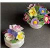 Image 6 : Royal Doulton Welcome HN3764 Figurine with Three Floral Porcelain Ornaments