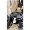 Image 1 : 6 AMERICAN BARBELL COMMERCIAL EXERCISE RUBBER OLYMPIC PLATES 5-45LB & 1-35LB
