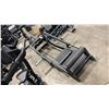 Image 2 : WATSON COMMERCIAL EXERCISE FREE WEIGHT LUNGE MACHINE