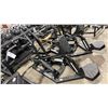 Image 2 : ROGERS ATHLETIC COMMERCIAL FREE WEIGHT 3 WAY ROW MACHINE