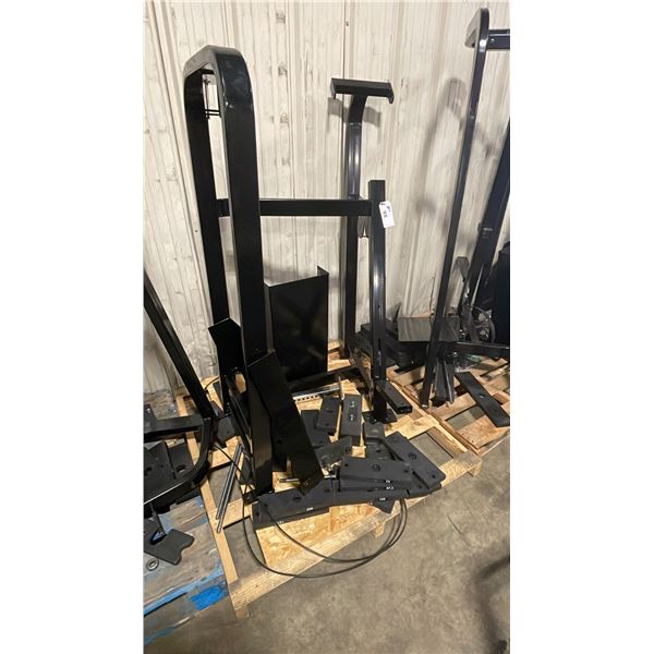 GROUP OF COMMERCIAL EXERCISE MACHINE STEEL FRAME & ASSORTED PARTS