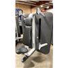 Image 2 : TECHNOGYM COMPACT COMMERCIAL PADDED CABLE PULL SEATED CHEST PRESS