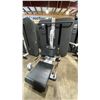 Image 1 : TECHNOGYM COMPACT COMMERCIAL STEP SQUAT MACHINE
