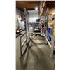 Image 2 : LIFE FITNESS GREY COMMERCIAL FREE WEIGHT OLYMPIC BAR SQUAT RACK