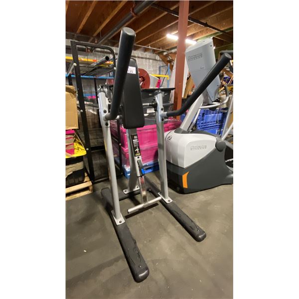 PRECOR USA V-CRUNCH AB103 COMMERCIAL VERTICAL AB CRUNCH MACHINE