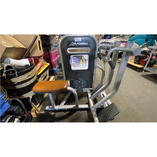 LIFE FITNESS COMMERCIAL SEATED ROW MACHINE