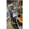 Image 3 : LIFE FITNESS COMMERCIAL SEATED CHEST PRESS MACHINE