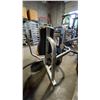 Image 5 : LIFE FITNESS COMMERCIAL SEATED CHEST PRESS MACHINE
