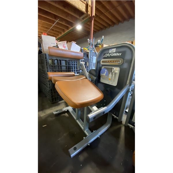 LIFE FITNESS COMMERCIAL SEATED LEG CURL MACHINE