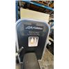 Image 4 : LIFE FITNESS COMMERCIAL SEATED LEG CURL MACHINE
